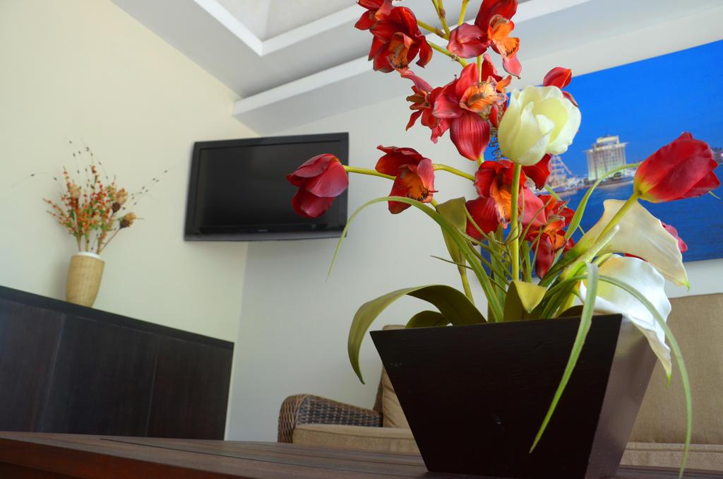 Hotel Delfines - A 2 Calles Del Acuario Veracruz Exterior photo