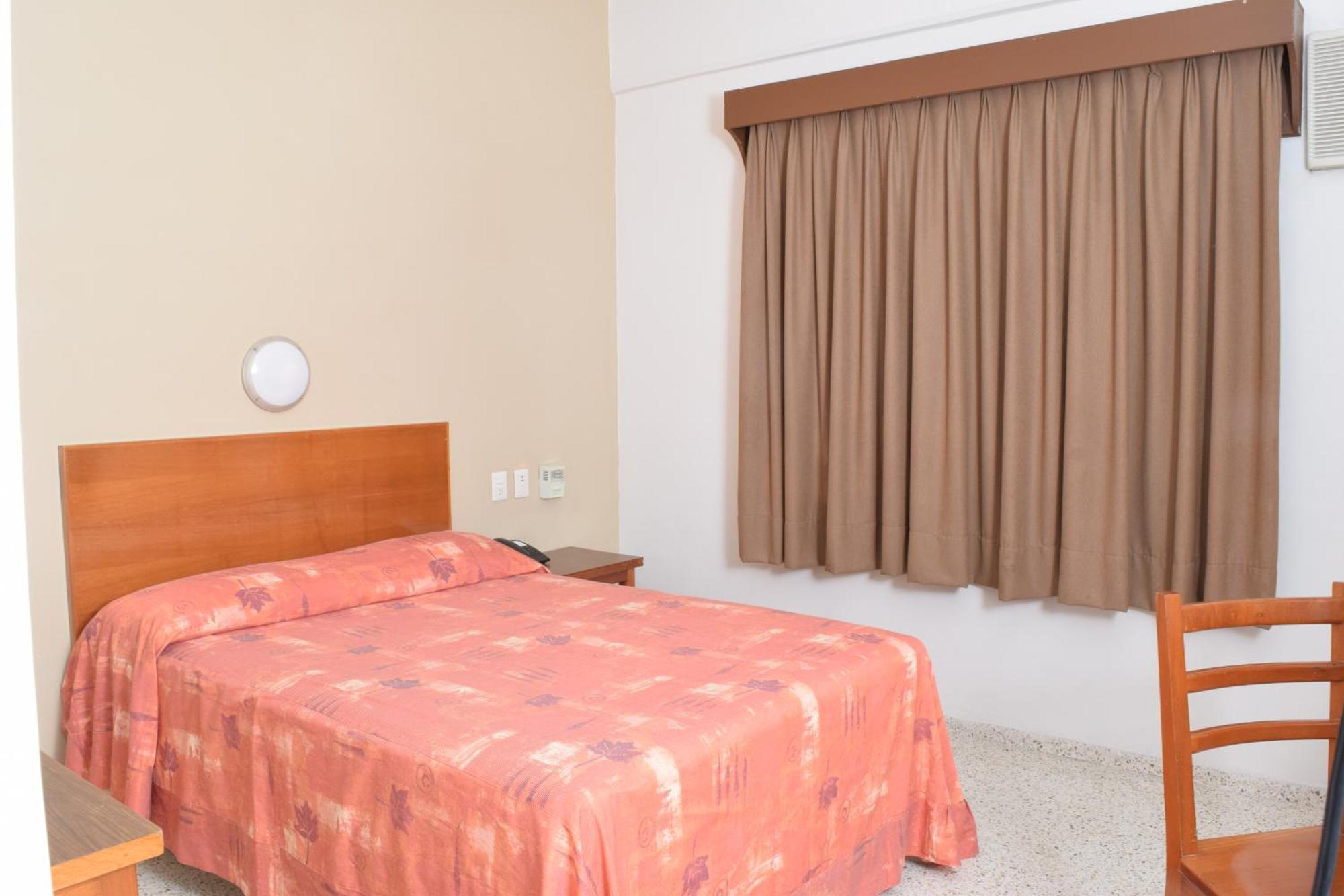 Hotel Delfines - A 2 Calles Del Acuario Veracruz Exterior photo